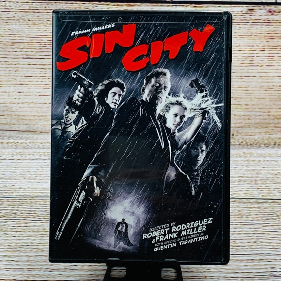 Sin City [2005 DVD] Frank Miller Robert Rodriguez Quentin Tarantino Action Crime - Picture 1 of 6